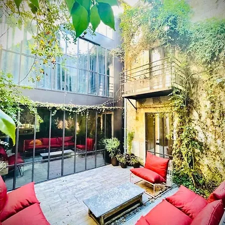 La Dame De Verre וילה רושפור